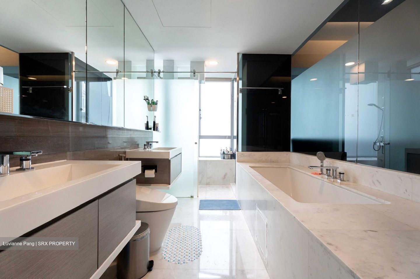 SilverSea (D15), Condominium #483267741